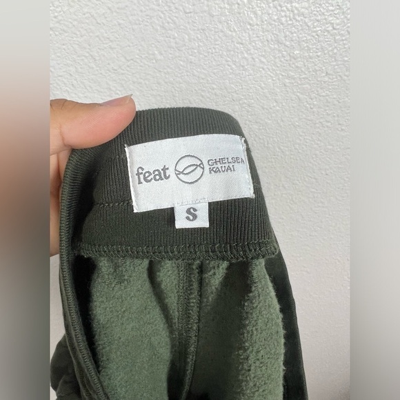 Chelsea Kauai x Feat Flowstate Shorts - Picture 5 of 8